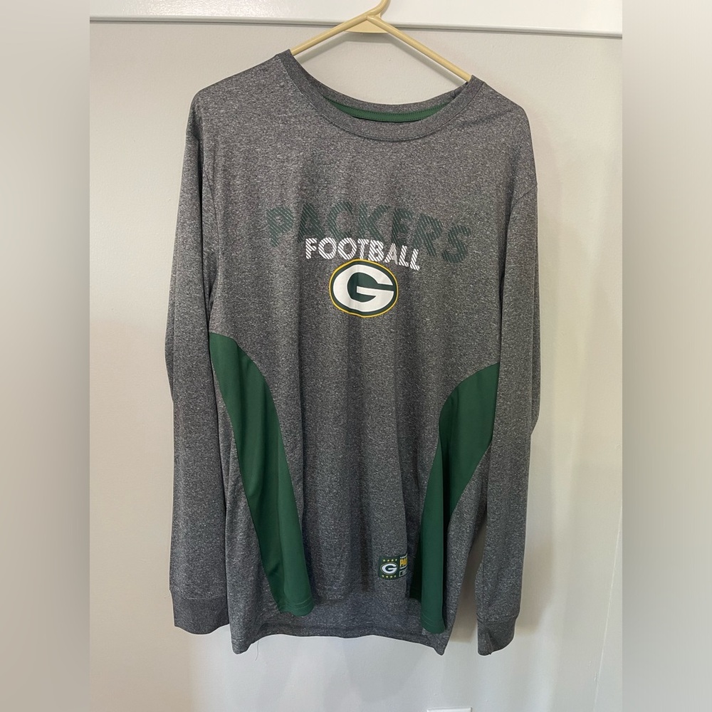 NWT Green Bay Packers Long Sleeve
